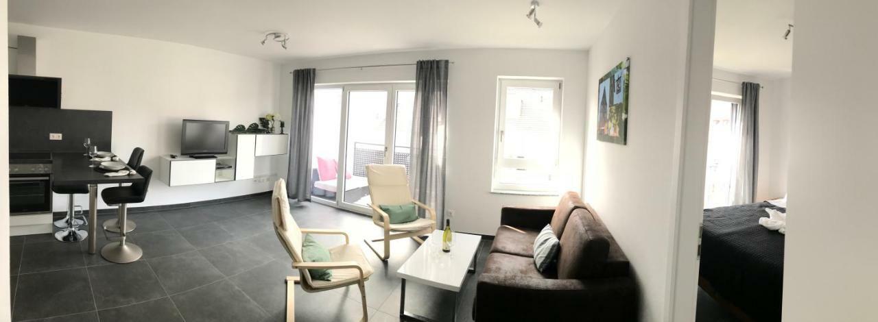 Apartamento Main Boarding House Miltenberg Exterior foto