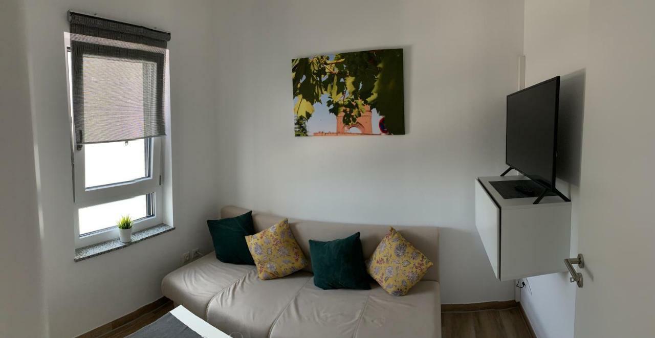 Apartamento Main Boarding House Miltenberg Habitación foto